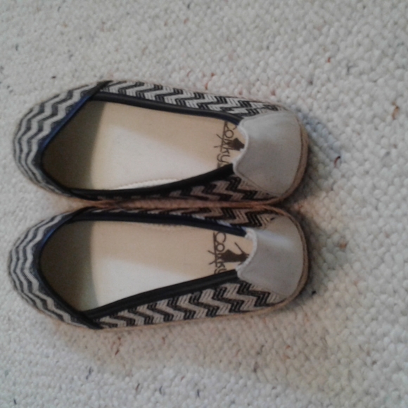 Corkeys flats - Picture 2 of 4